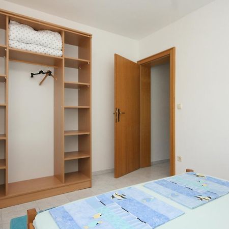 Apartments With A Parking Space Mandre, Pag - 6405 Kolan Zimmer foto
